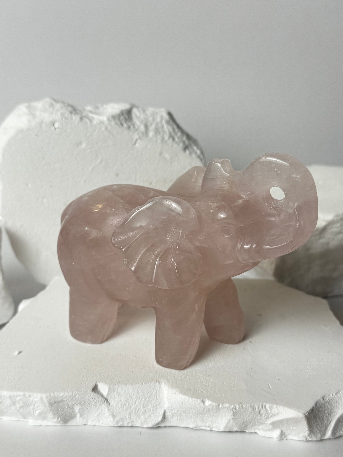 Rose Quartz – Elephant