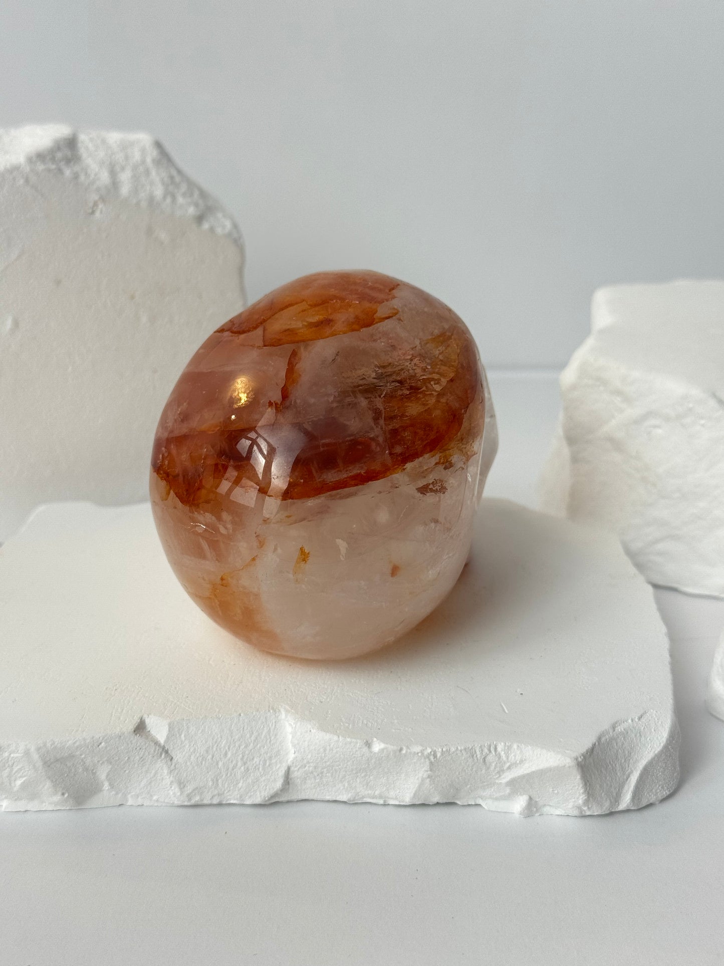 Fire Quartz – Skull Carving