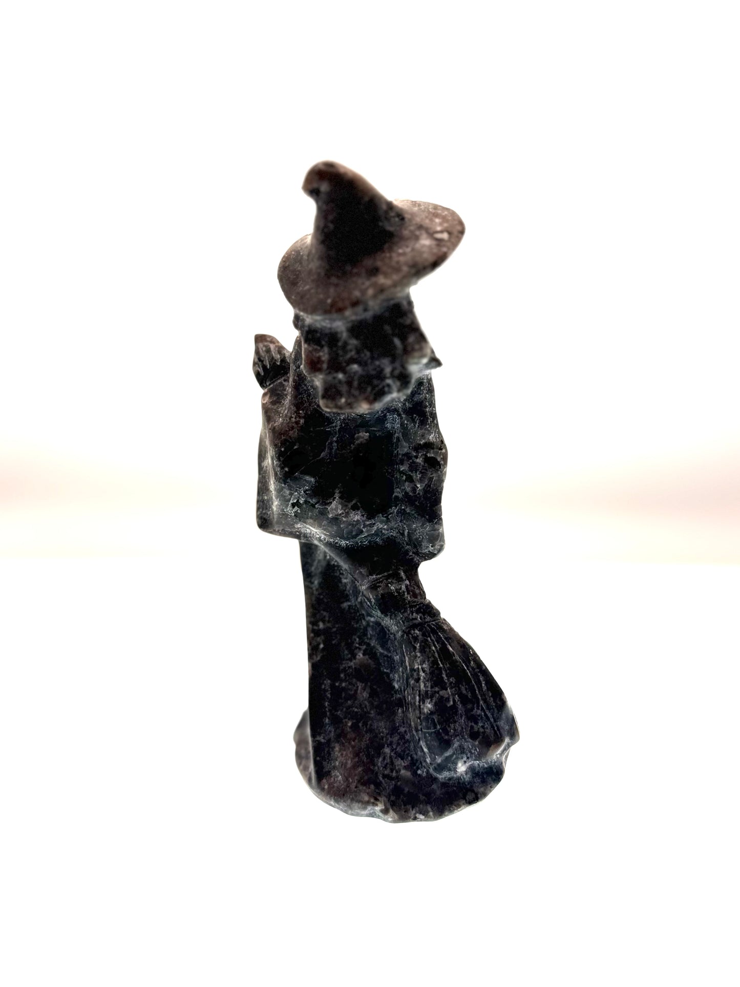 🧙♀️ Yooperlit Hexe – Carving