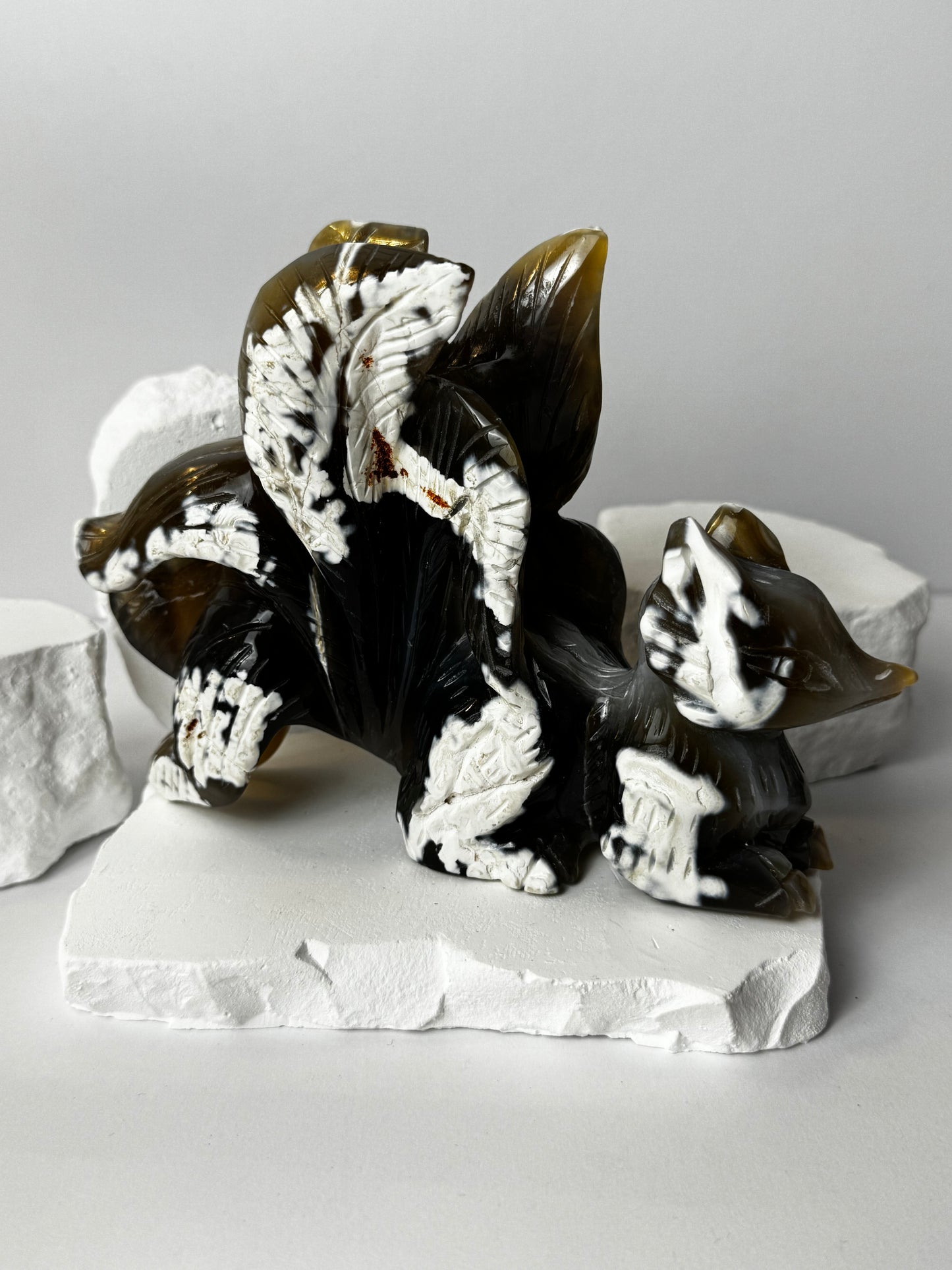 Orca Agate – Nine-Tailed Fox Carving