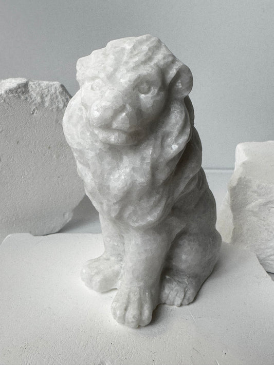 Leo – Rose Quartz or White Jade