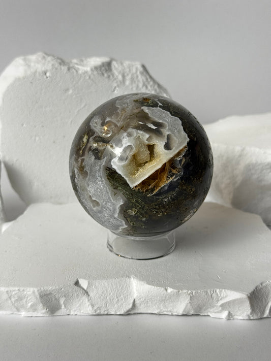 Moss agate – sphere