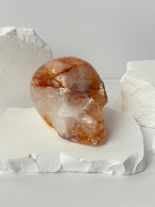 Fire Quartz – Skull Carving