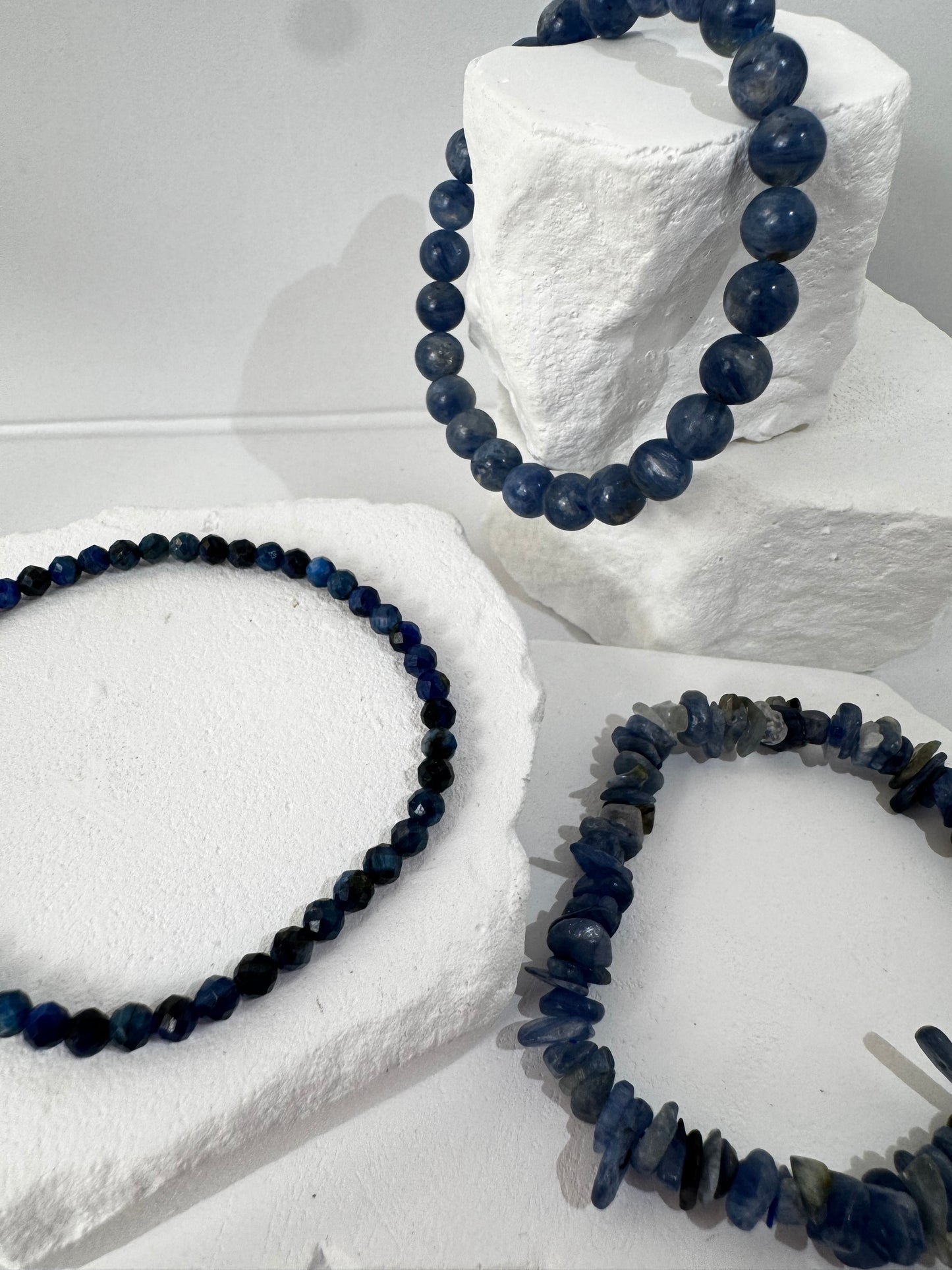 Kyanite Bracelet – “If you want to center your mind and let your energy flow”