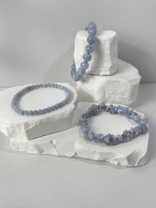 Blue Lace Achat Armband – „Wenn du Frieden, Sanftheit und innere Klärung suchst“