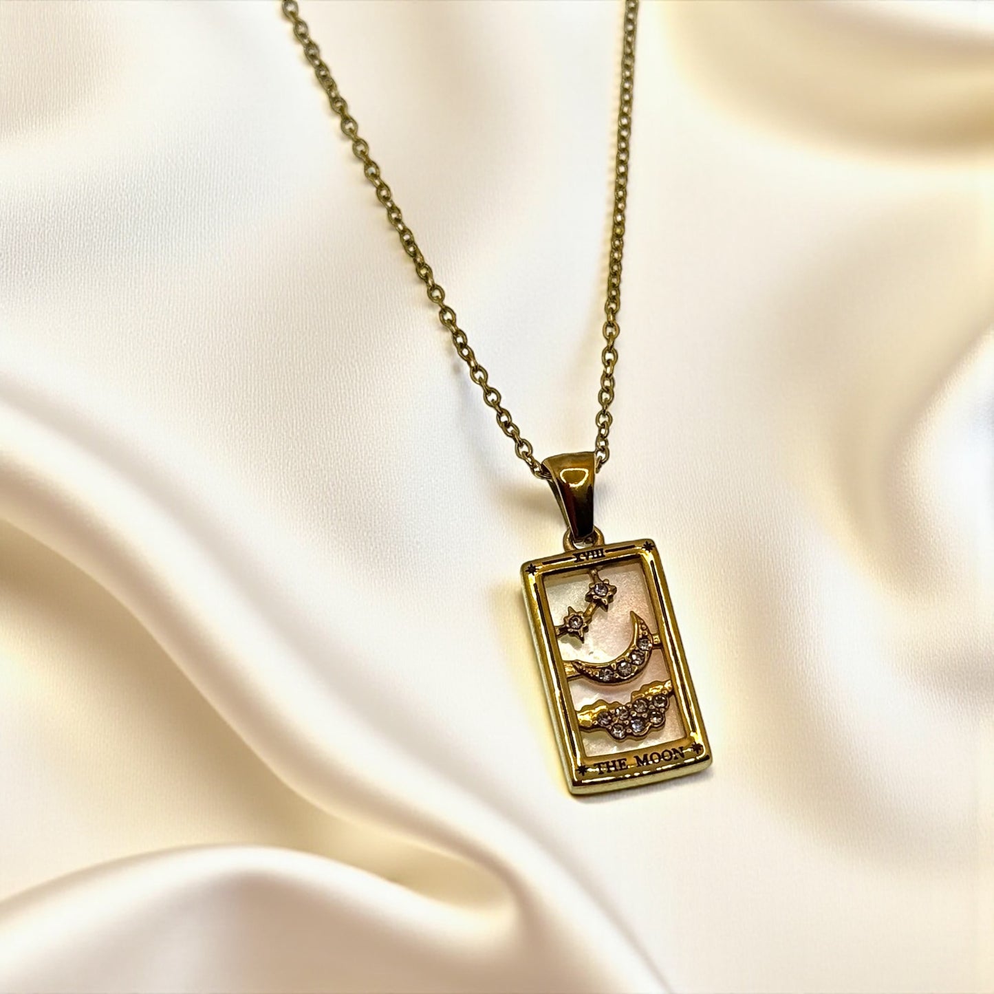✨ The Moon – Halskette