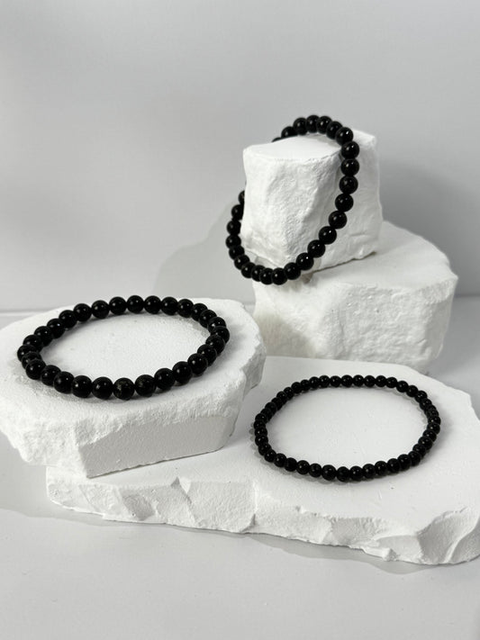 Shungit Armband – „Wenn du energetische Reinigung, EMF-Schutz und tiefste Erdung brauchst“
