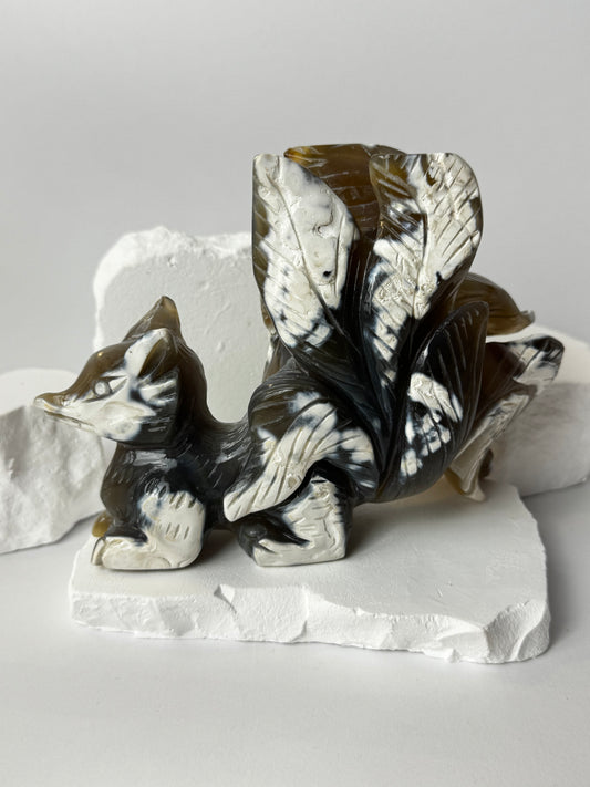 Orca Agate – Nine-Tailed Fox Carving