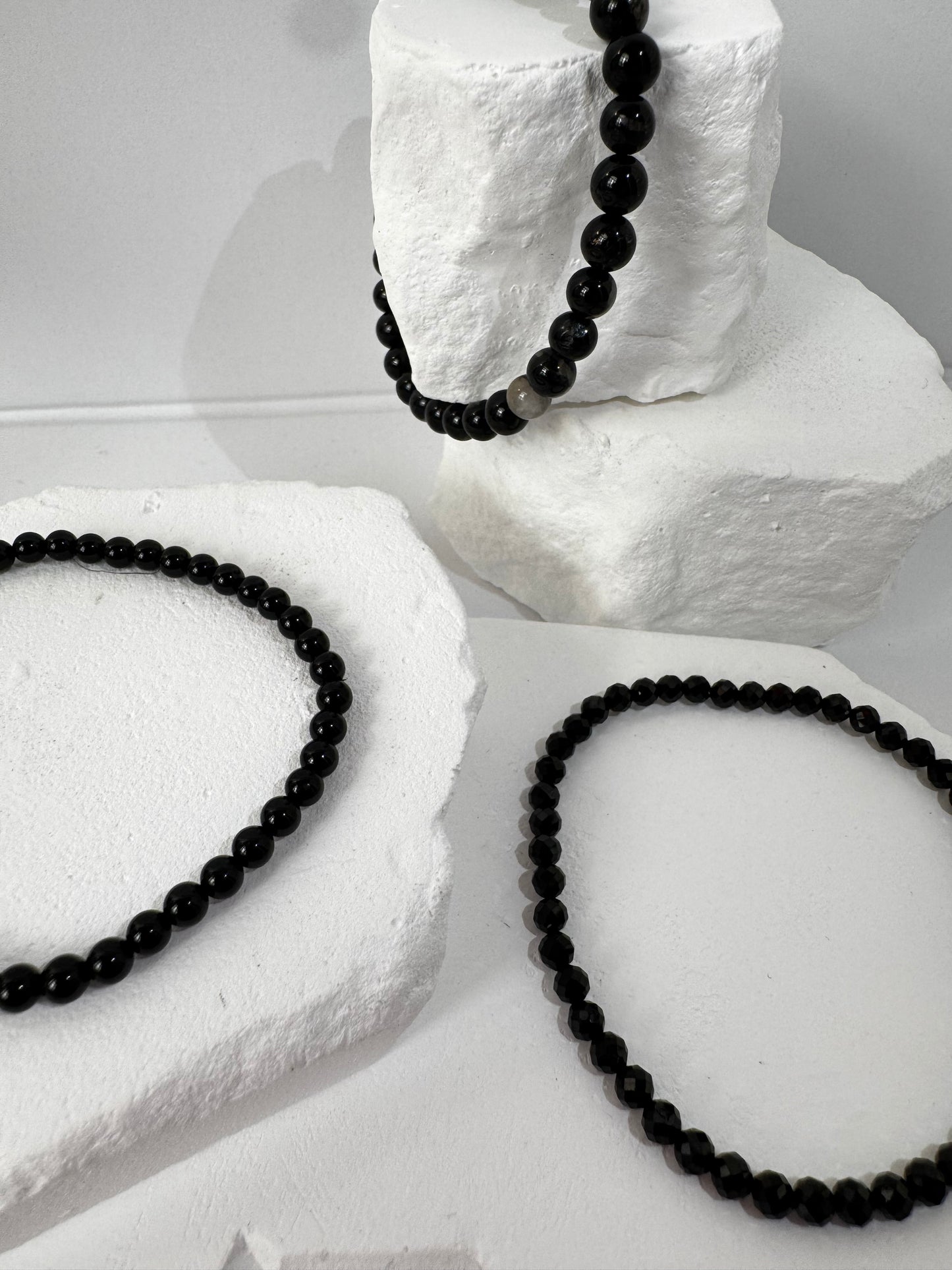 Turmalin Armband – „Wenn du Schutz brauchst, der dich nicht einengt“