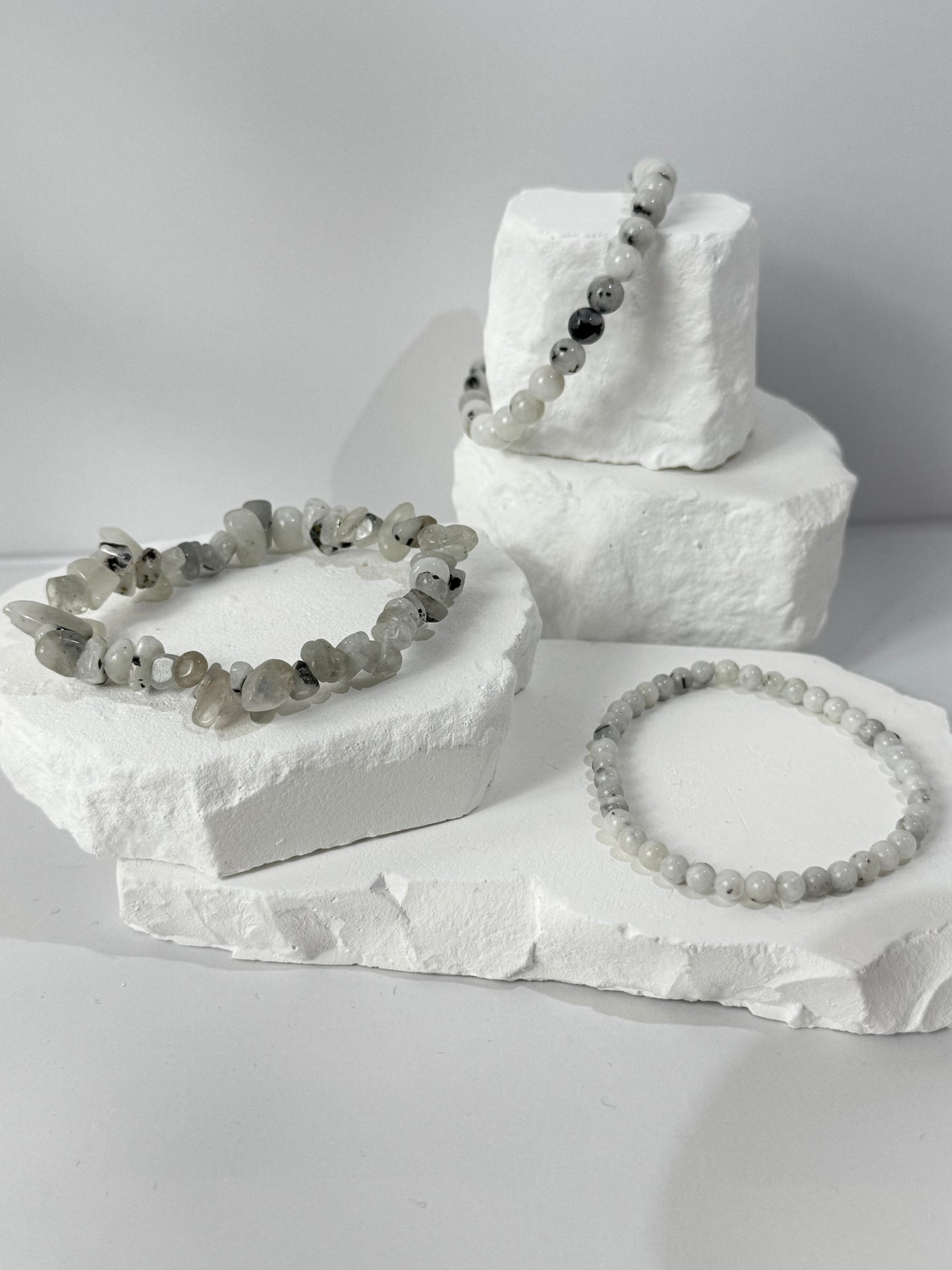 Weißer Labradorit Armband – „Wenn Lichtgestalten dich begleiten“