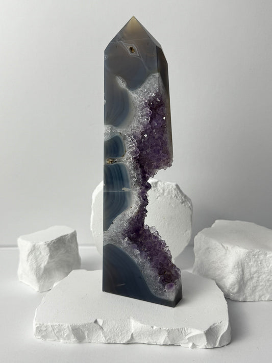 Druzy Agate Tower with Amethyst