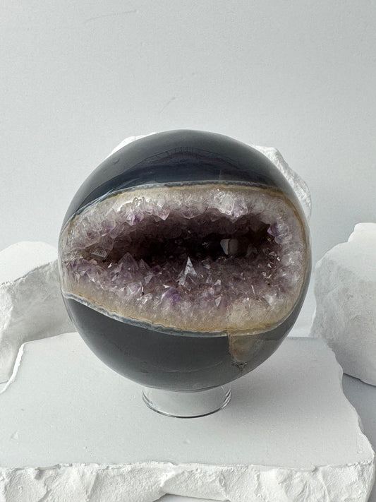 Druzy Agate with Amethyst Sphere